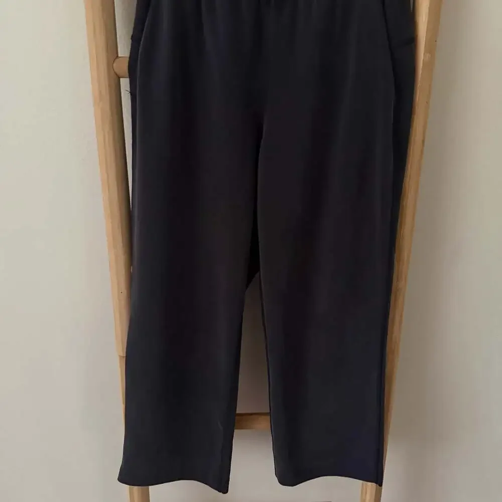 Lululemon Softstreme High Rise Straight Leg Cropped Pants Black Size 6